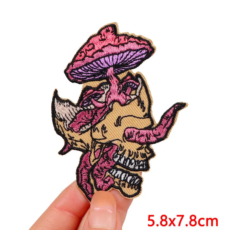 Horror Embroidery Patch Sieve Iron On Patches For Clothing Thermoadhesive Patches for Jackets DIY Dinosaur Patch Sewing Stickers