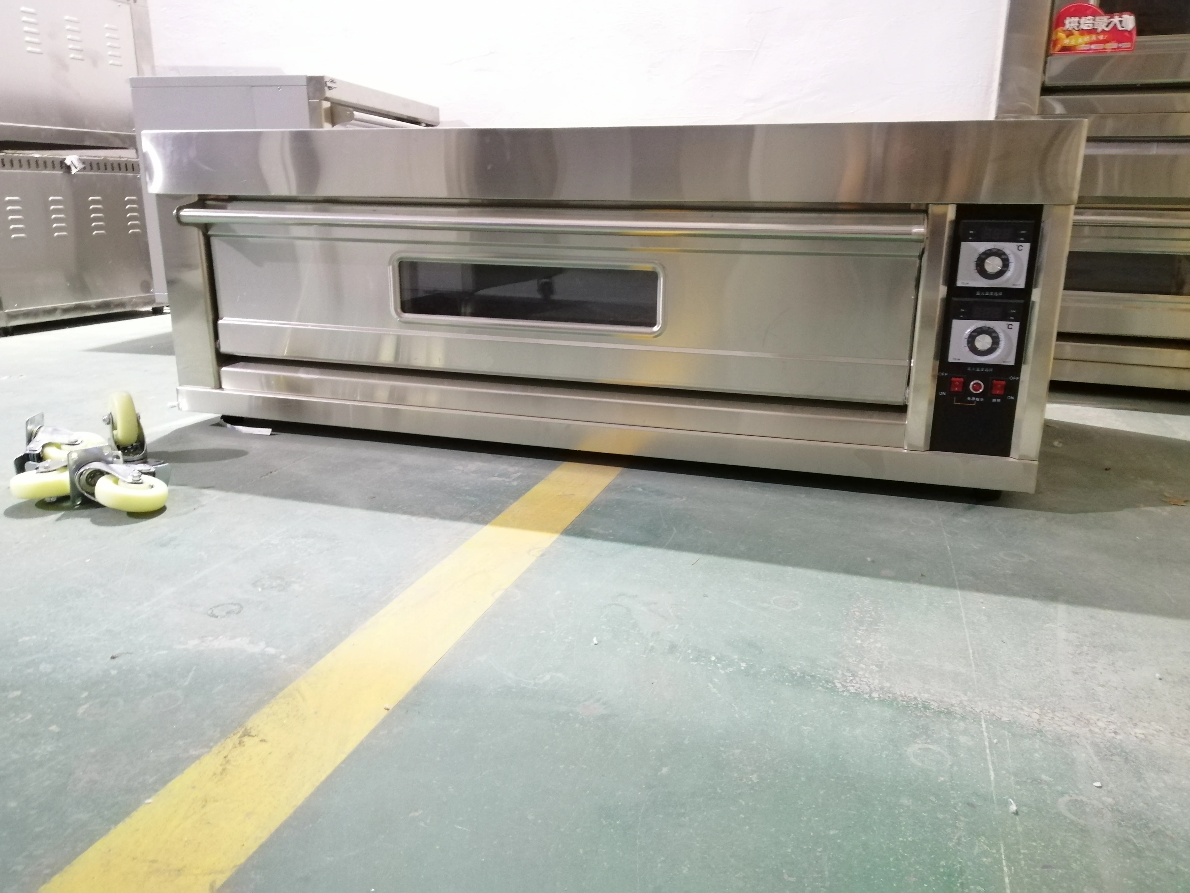 WFC-103D Bakery Equipment Commercial Electric Pizza Oven,Electric Deck Industrial Cake Bread Baking Ovens