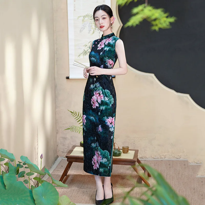 Lotus Print Sleeveless New Chinese Long Cheongsam Improvement for Youth 2025 New Women Retro Slimming Summer Qipao
