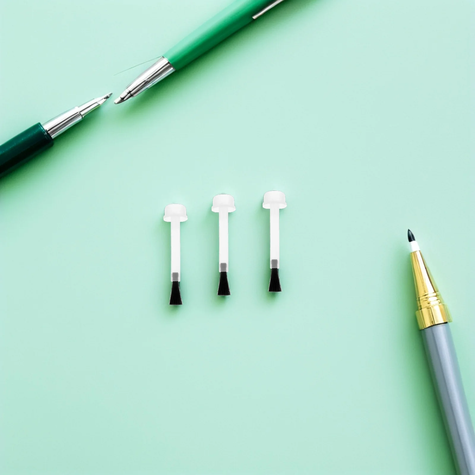 

80Pcs Nail Art Replacement Brush Heads Highly Compatible for Gel Polish and Dip Powder Smooth Application No Bubbles Fine