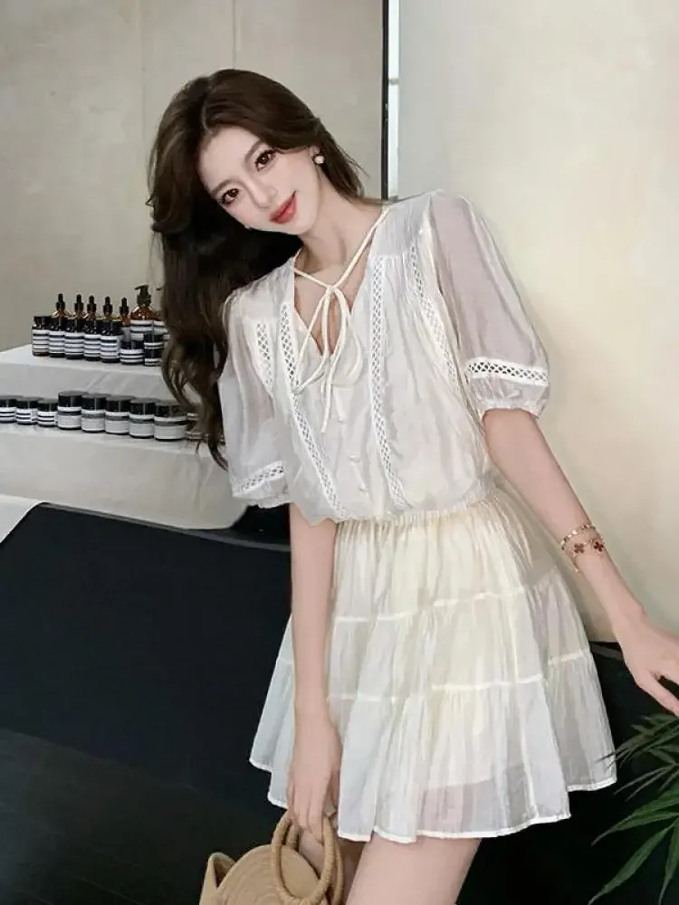 

Summer Vintage Two Piece Set Women Blue Beige V Neck Ele Short Sve Lace-up Tops + High Waist Slim Pleated Mini Skirt Suit