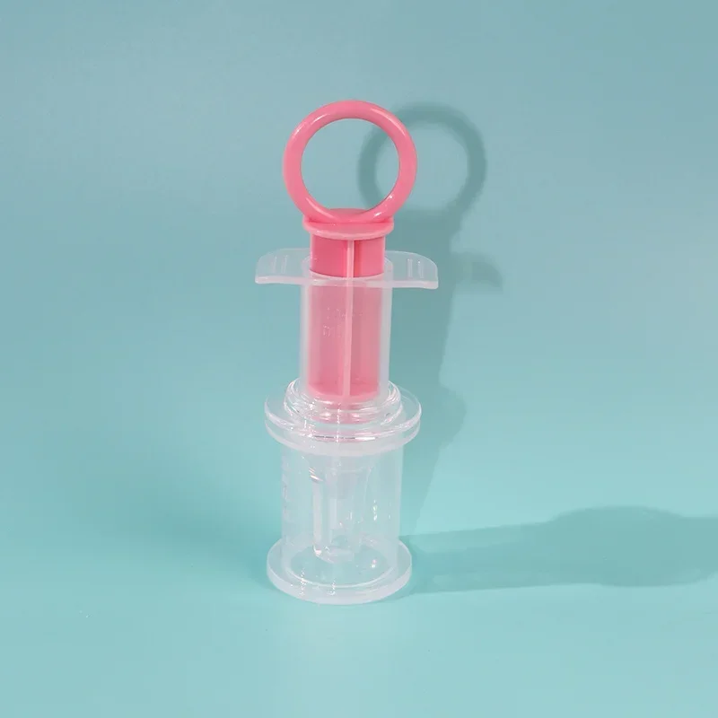 Mangiatoia per ciuccio per bambini, Dispenser per medicinali liquidi per bambini, mangiatoia per aghi in Silicone Anti-soffocamento, con misurino da 20ml