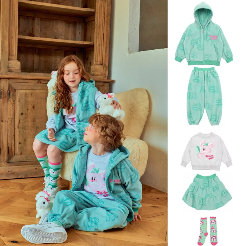 

Hoodie Set BEBE20204 New Autumn and Winter Brother and Sister Cute Korean Version Plus Fleece Hoodie Set Children Hoodie Pants