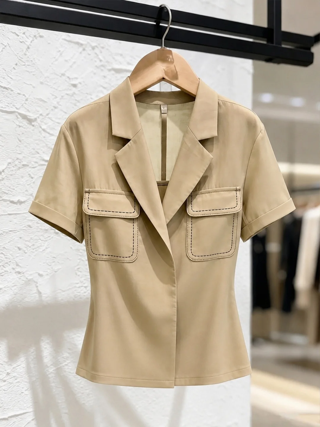

Elegant Unique Short Sleeve Commuter Shirt for Women Stylish Ageless Design High End Feel Straight Cut Korean Style Silk Top