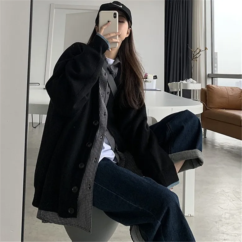 Cardigan Women Sweater 2025 New Fashion Spring Autumn V-neck Solid Color Round Button Loose Knitted women's Sweater Clothing