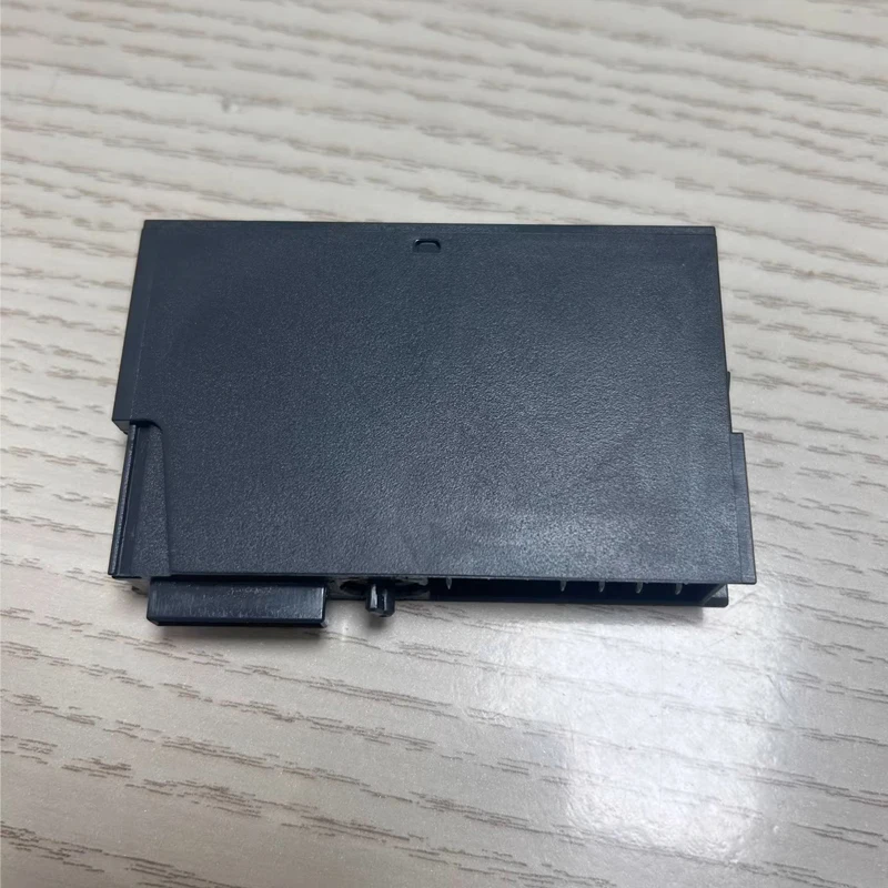 

ET 200S 6ES7138-4DA04-0AB0 Used PLC Electronics Module With RS485 Communication Interface And Analog Input For Programming