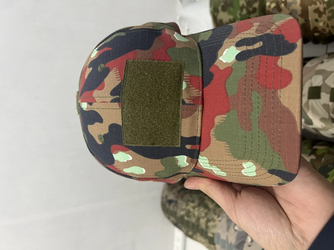 

Камуфляжная бейсболка для активного отдыха