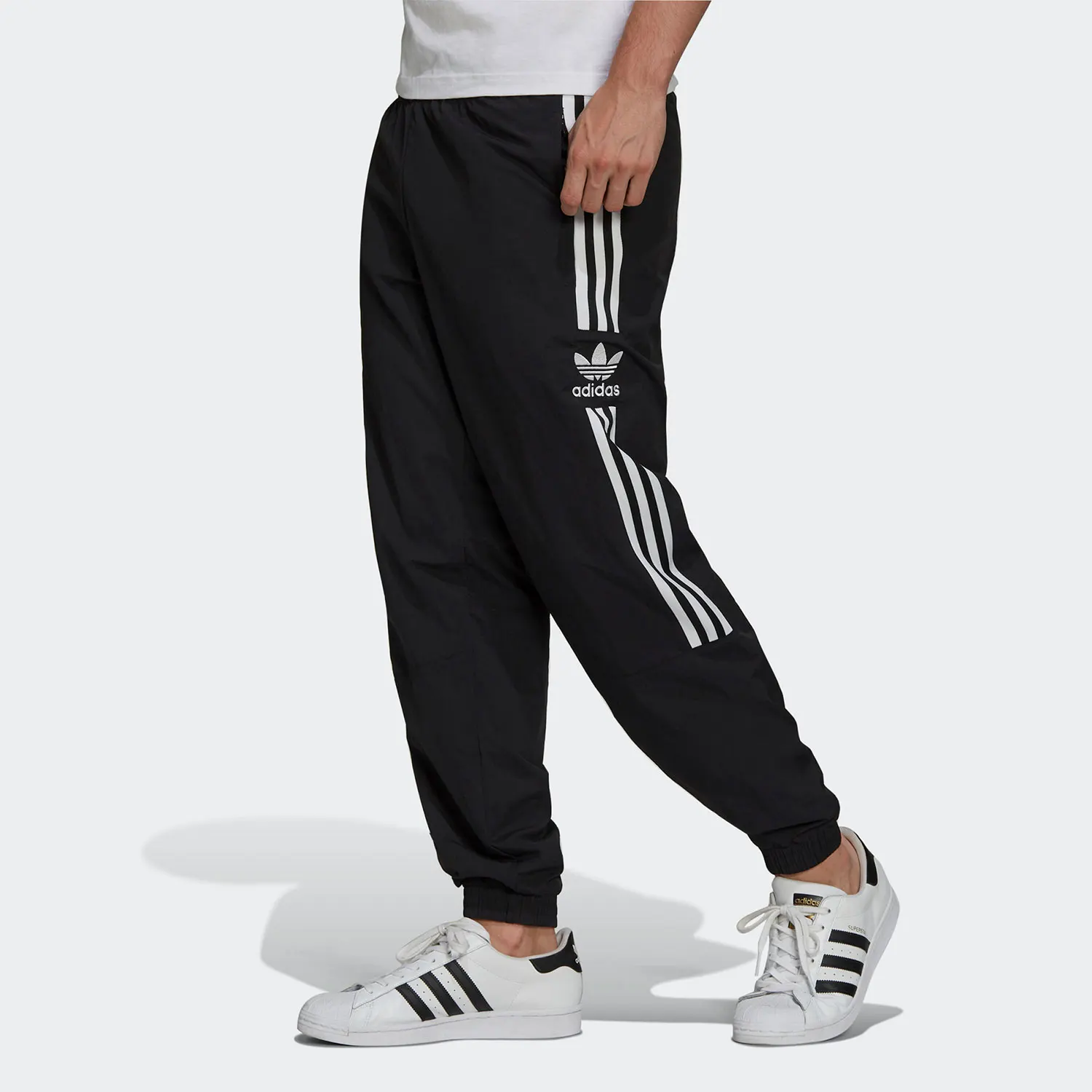 

Adidas genuine genuine Three Stripes Men's Comfortable Cuffed Woven Sport Pants H41387