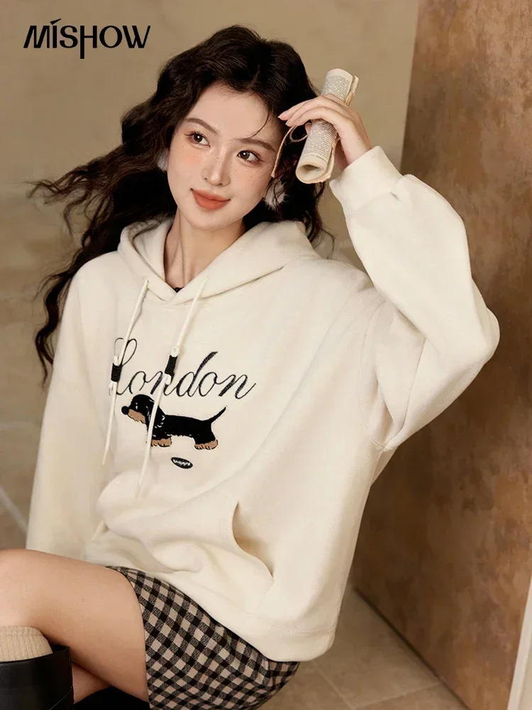 MISHOW Fashion Puppy Printed Thick Hoodie Women's 2024 Autumn Winter New Pocket Design Casual Long Sleeve Tops Girl MXD112V0116