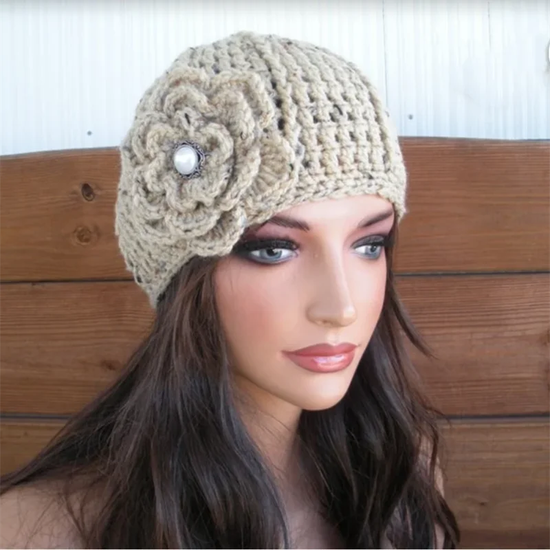 

Sequin Knitted Beanies Hats For Women&Men Winter Warm Skullies Caps Outdoor Windproof Famela Cover Head Cold Caps Ear Hat Bonnet