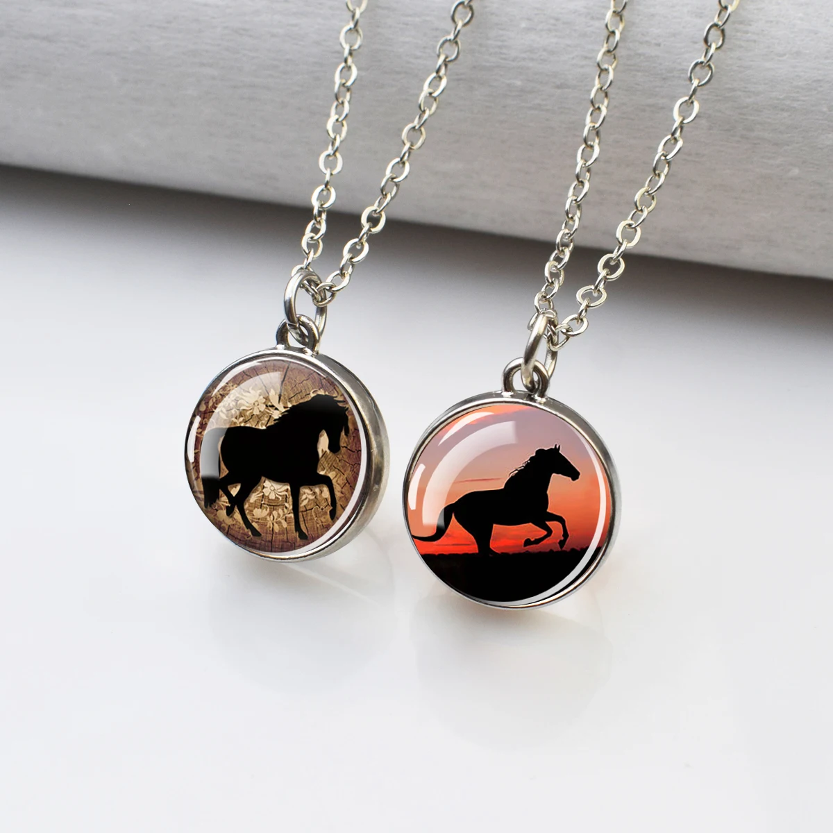 Luminous Horse Necklace Creative Steed Image Glass Ball Pendant Necklace for Women Men Fashion Charm Pendant Girl Jewelry Gifts