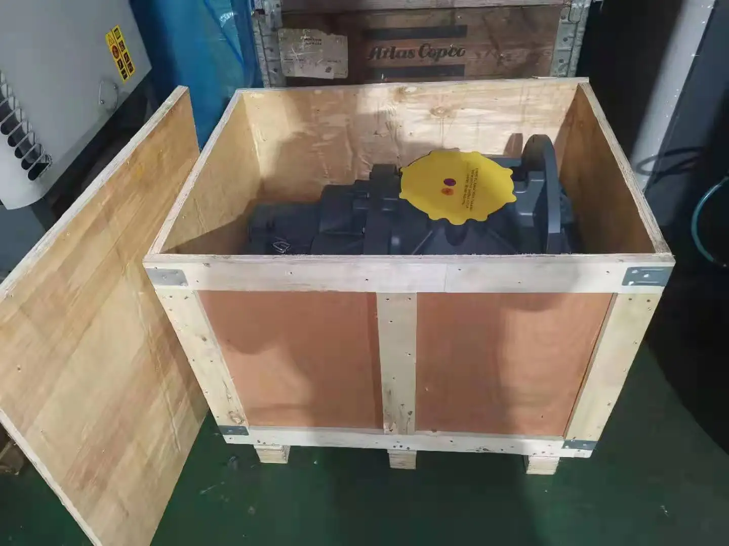 Atlas Copco Screw Air Compressor Head Air End 1616671280 1616671290