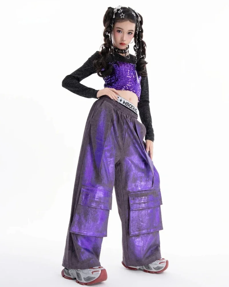 costume-da-ballo-jazz-per-ragazza-2026-top-viola-e-pantaloni-larghi-set-alla-moda-per-performance-sul-palco-costume-di-gruppo-per-hip-hop-e-street-dance