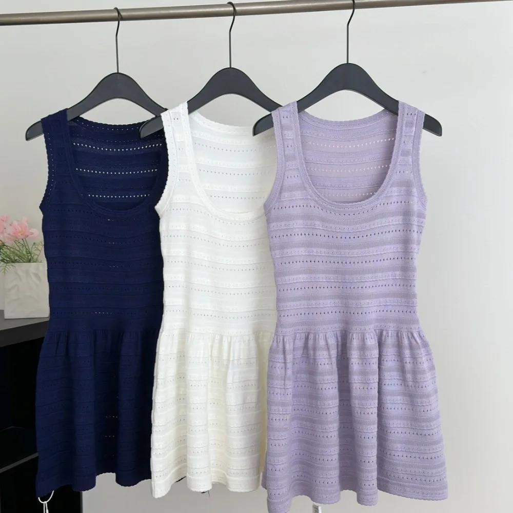 Figurbetontes Damen-Strickkleid mit U-Ausschnitt, Modisches Kurzes Slim-Kleid, A-Linie, Elegantes Ärmelloses Kleid für Frühling und Sommer