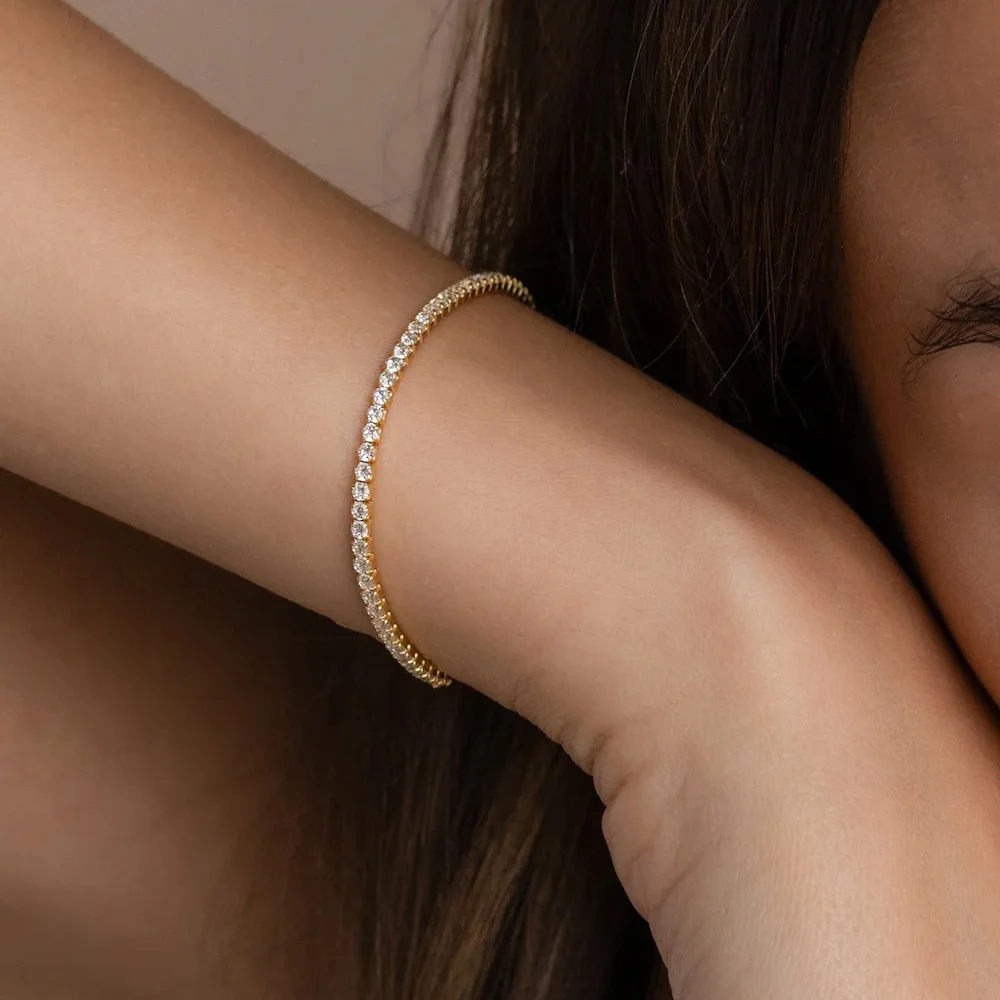 Edelstahl 2mm CZ Vergoldetes Funkelndes Tennis-Kettenarmband Hochwertige Weiße Zirkonia Einreihiges Einfaches Accessoire für Mädchen – Detail 8