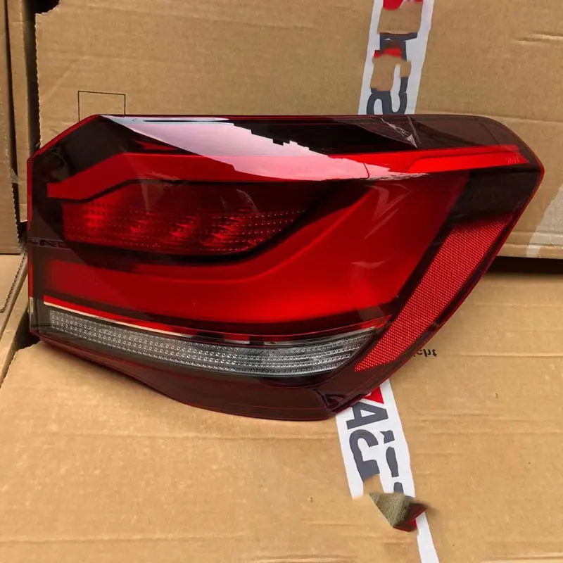 Carro LEVOU Luz Da Cauda Para BMW X1 E84 F49 F48 2020 2021 Traseiro Luz de Advertência de Freio luz de Marcha Atrás Lâmpada Bumper Montagem Da Luz Da Cauda