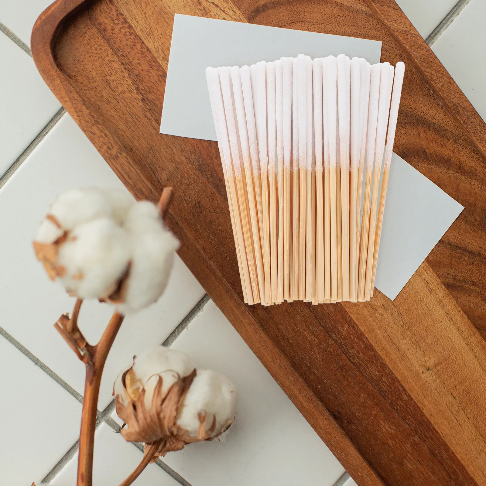 150Pcs Long Cotton Swabs for Ear Cleaning Makeup Application Skincare Beauty Salon Disposable Cotton Sticks Women Makeup