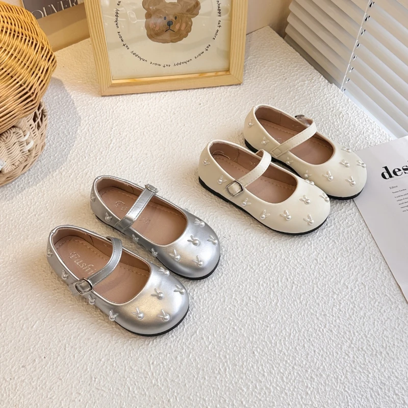 2025 الأطفال أحذية من الجلد للفتيات الخريف موضة جديدة الكورية نمط لينة أسفل المضادة للانزلاق تنوعا فستان الأميرة الأحذية
