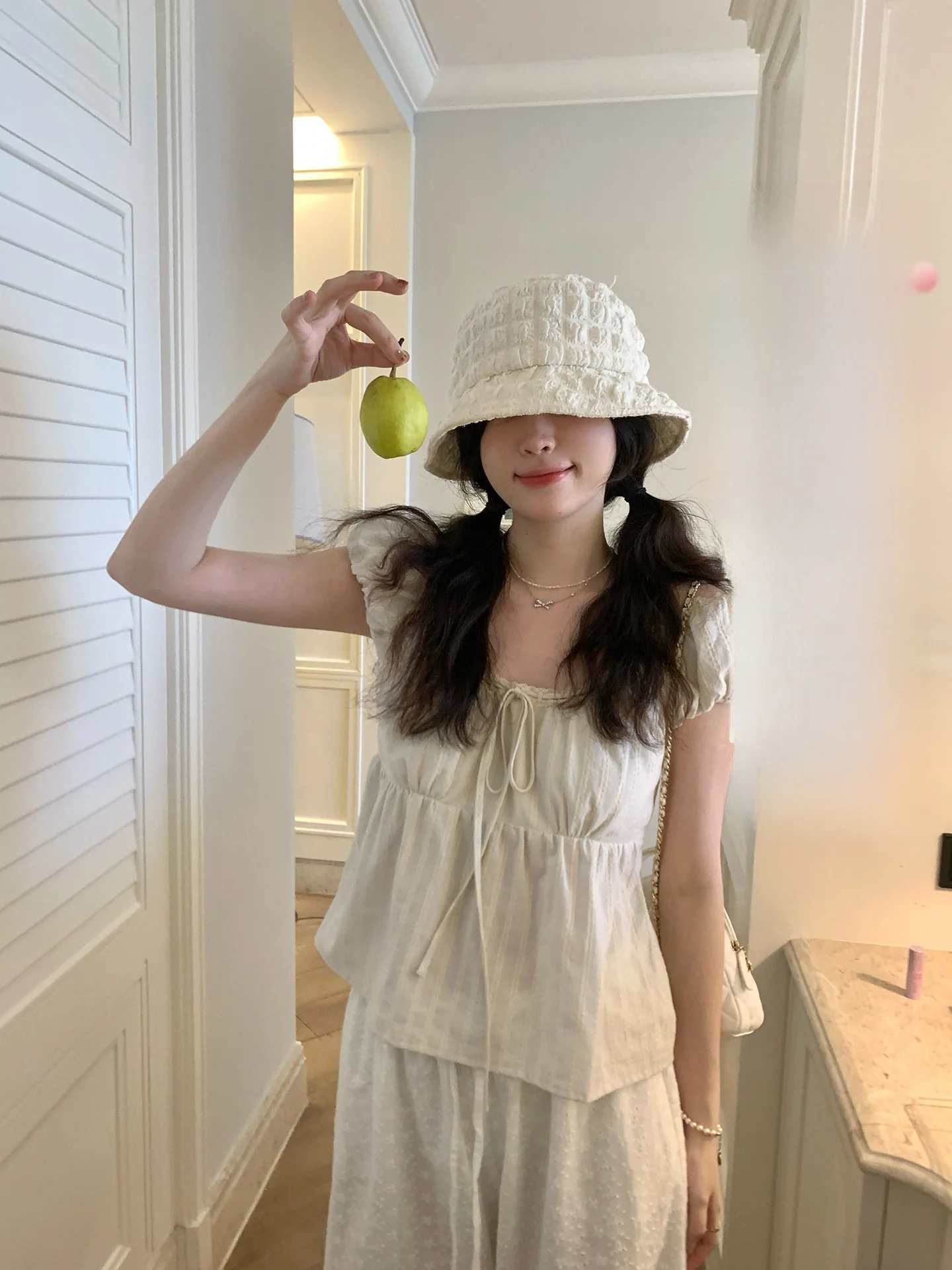 

PtonUmi Salted Soda Striped Tie-Belted Square Collar Bubble Sve Women's Summer irt Design Knot Blouse Korean S...