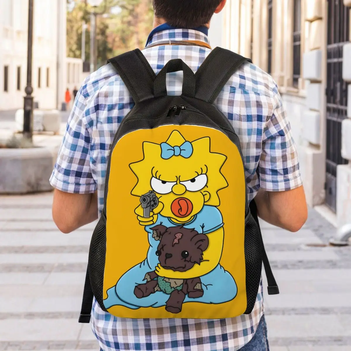 Custom Maggie Simpsons กับปืนกระเป๋าเป้สะพายหลังสําหรับชายหญิงนักเรียนโรงเรียน Bookbag เหมาะกับแล็ปท็อปขนาด 15 นิ้วกระเป๋าการ์ตูนตลก