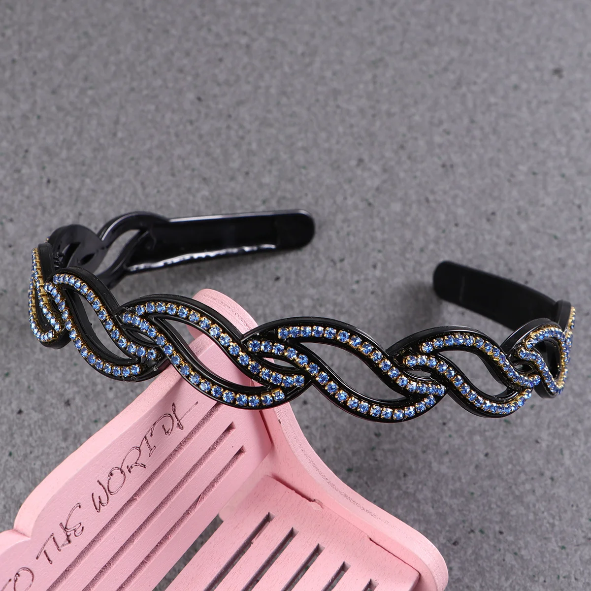 

3Pcs Crystal Rhinestone Headband Anti-Slip Hair Band for Women Fashionable Hair Accessory Suitable for Multiple Occasions White