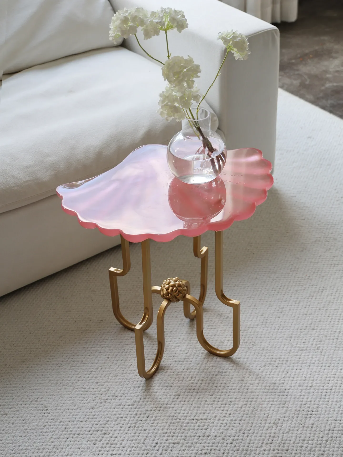 French medieval style resin shell small side porch sofa bedside B & B hotel balcony corner