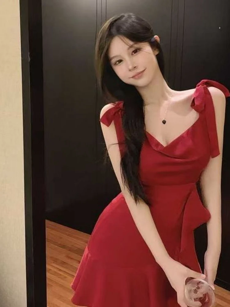 Retro Hepburn Sle Red Strapl Dr Women's Autumn Slimming ort Skirt Border Design Korean Version Commute Polyester Fa...