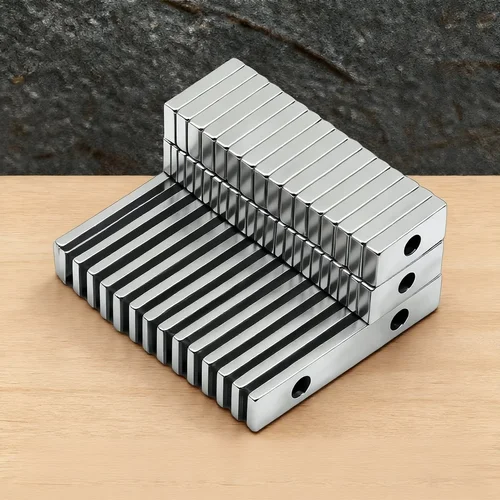 Imagen 2 del producto Potente bloque magnético de neodimio, imanes súper fuertes N35 NdfeB, imanes magnéticos permanentes, imán para refrigerador 50x10x3-5 20x10x3-4