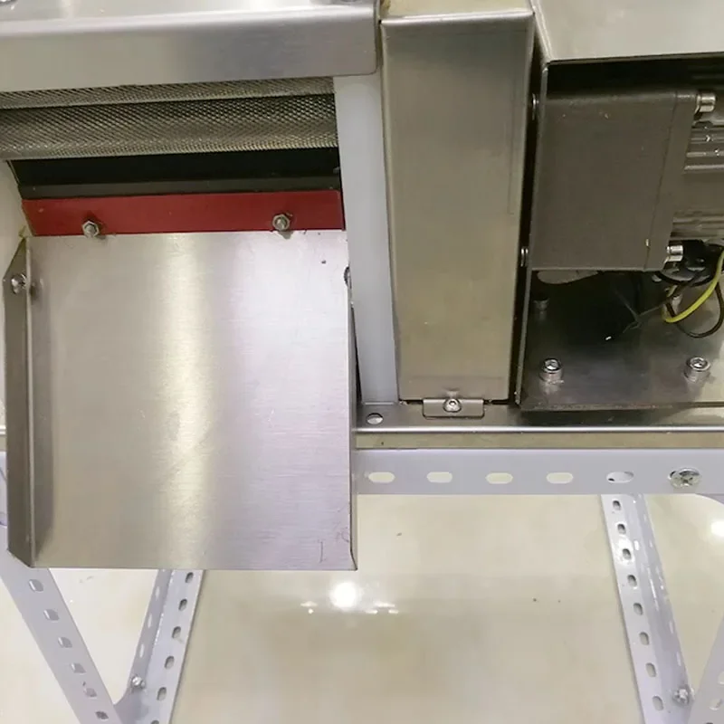 

Green Soy Bean and Peas Shelling Peeling Machine Bean Peeler Soybean Sheller Separator