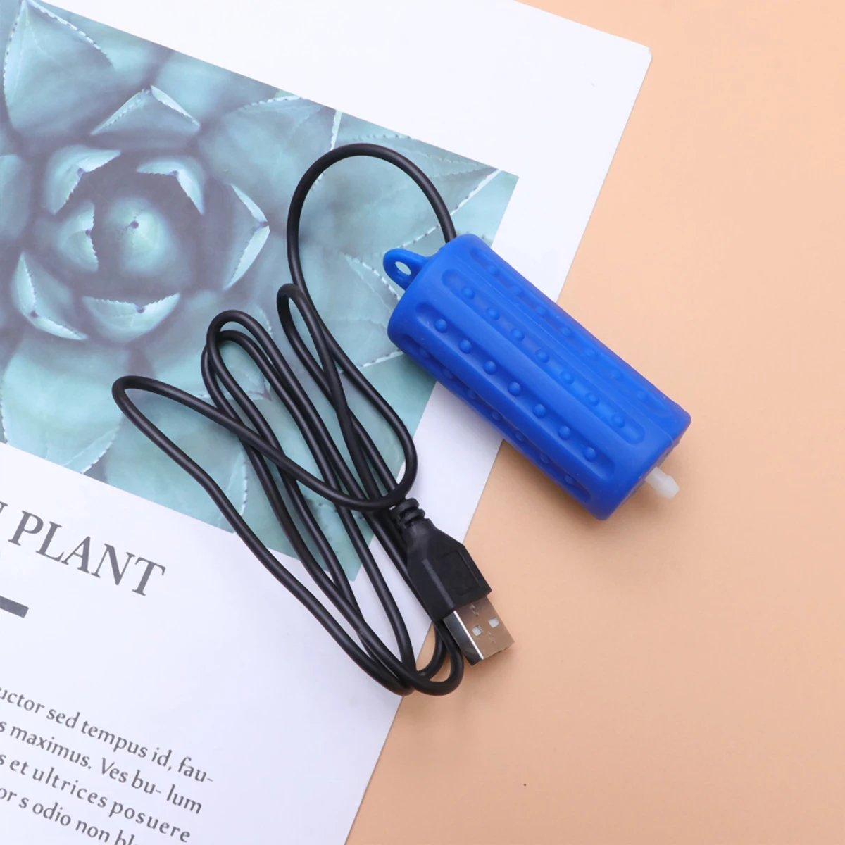 

Aquarium Air Pump Oxygen Fish Tank Pond Aerator USB Charging Low Noise Compact Small Medium Tanks Supplies Stones Tubing