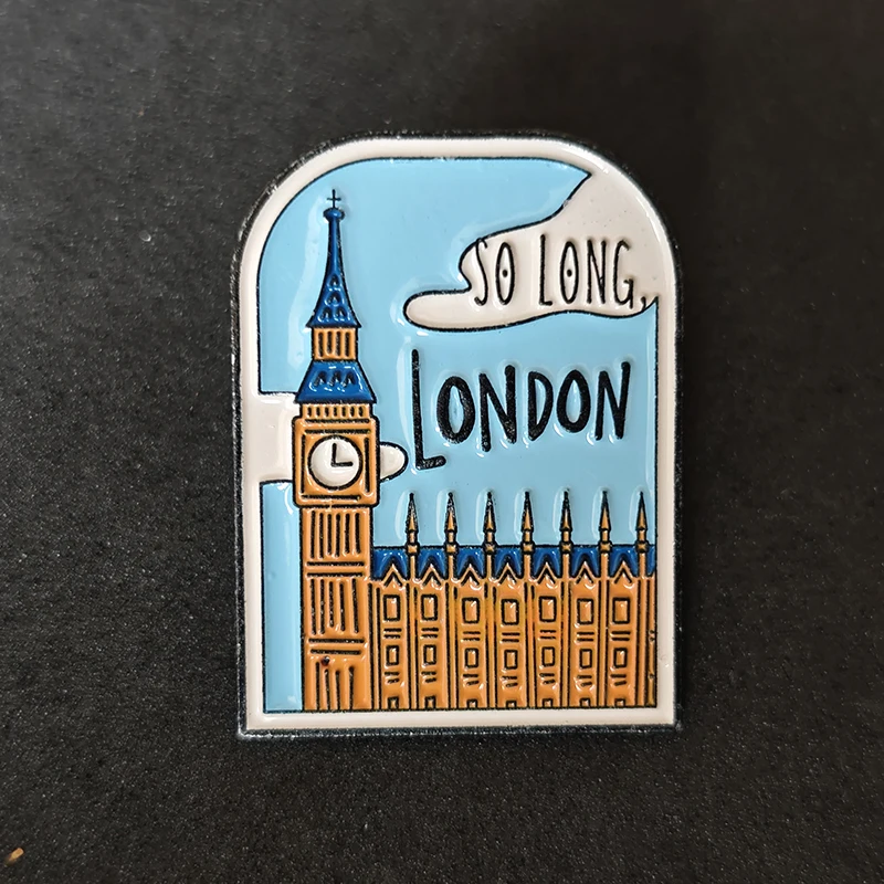 Music Lyrics Enamel Brooch, British Big Clock, Iconic Enamel Badge, Clothes and Schoolbag Decorative Pin