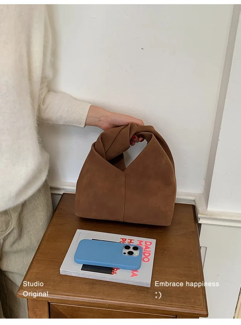 CEEKAY Wildleder-Handtasche im Hobo-Stil mit Perlenanhänger, Metallring, dünnem Riemen, vielseitig einsetzbar für den Alltag, Pendeln und Freizeit, große Kapazität – Detail 32