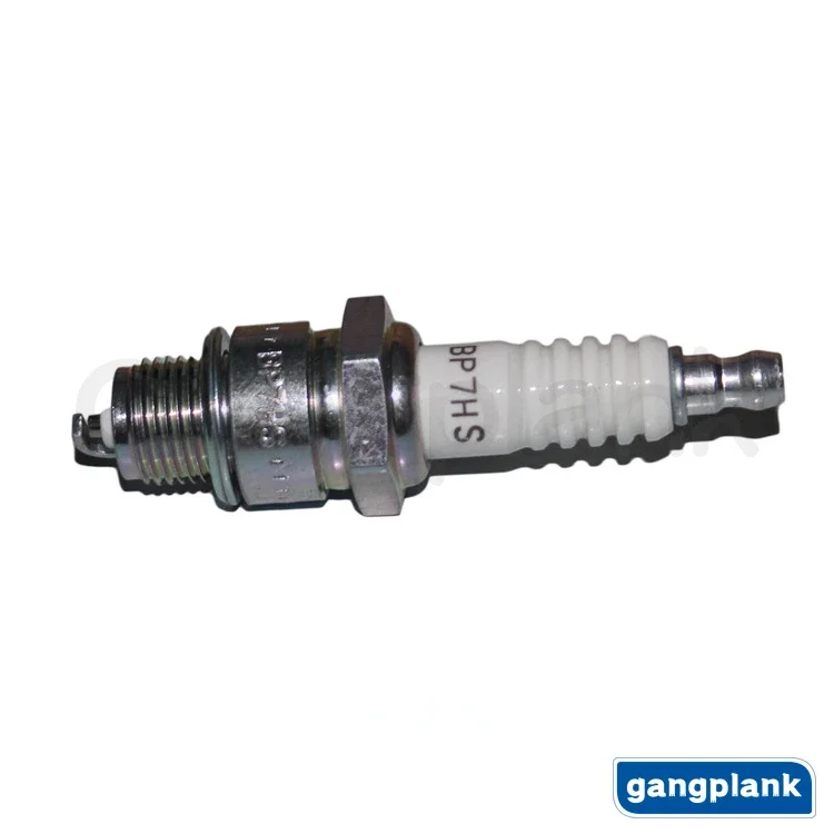 Outboard Engine Spark Plug Nozzle 94702-00271 for Yamaha Hidea Parsun 2-stroke 15 HP 18 HP