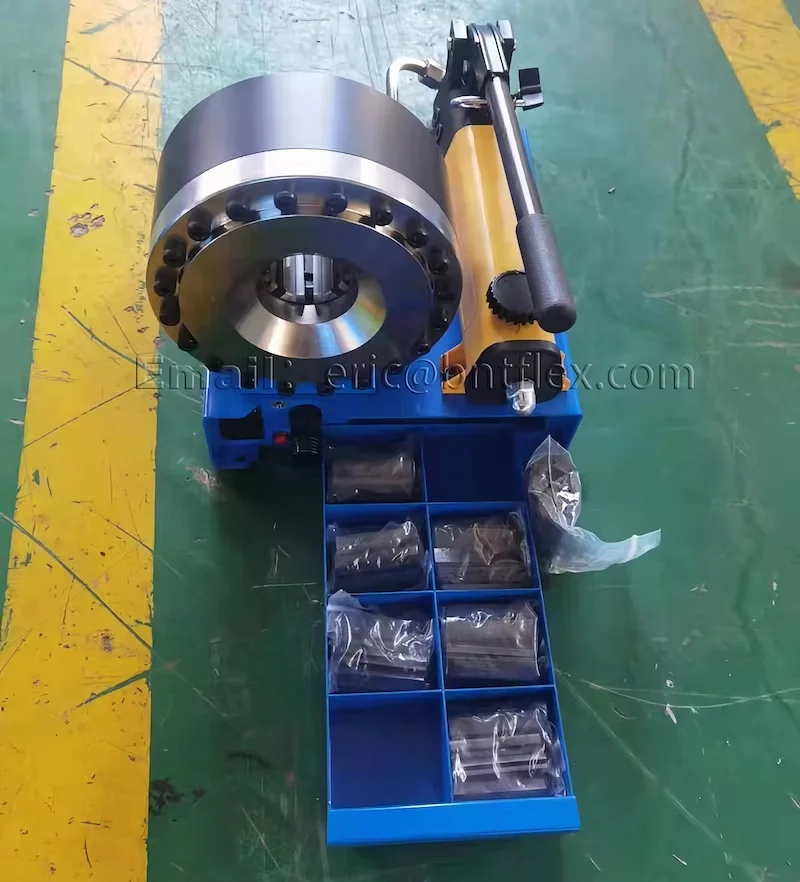 1 inch R2 hydraulic hose crimper BNT30A hand pump portable hydraulic press with 7 sets of dies