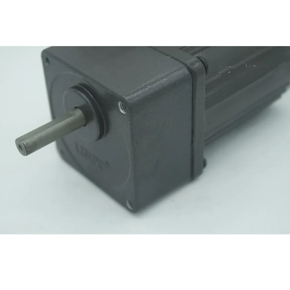 НОВЫЙ электродвигатель с редуктором Мотор VTV YN90-40