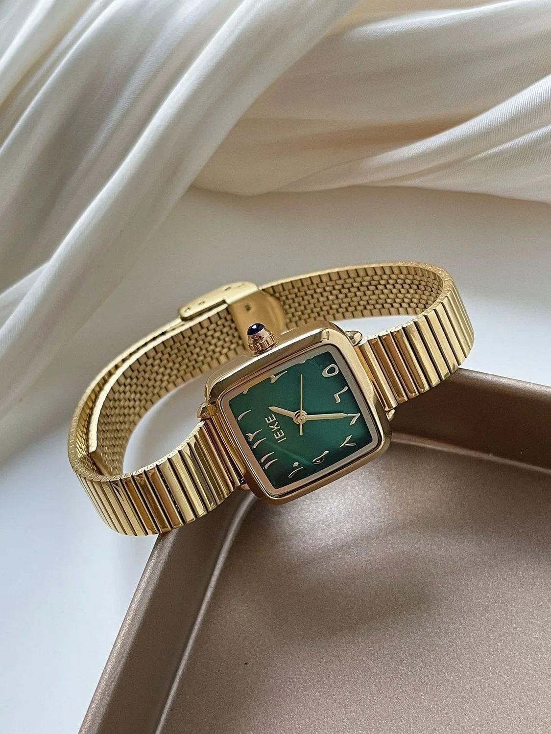 Women Quartz Watch Luxury Rectangle Shaped Clock Rose Gold Sliver Stainless Steel Orologio Diamond Green Reloj Ladies Wristwatch