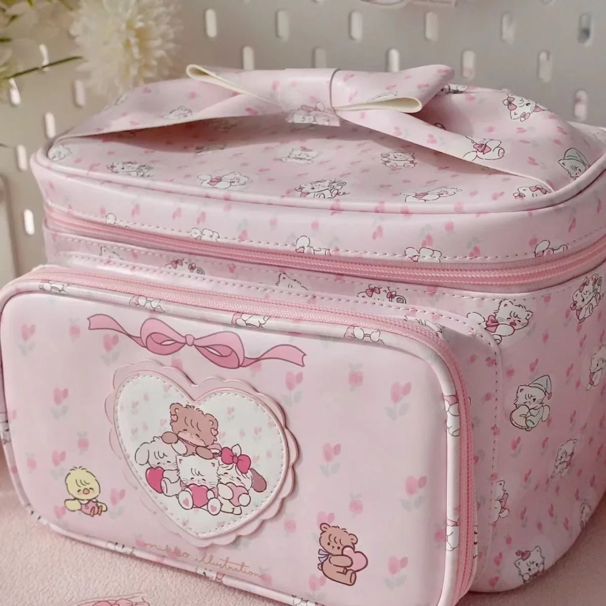 Simpatica borsa cosmetica mikko, borsa portaoggetti con stampa di cartoni animati di grande capacità, borsa da toilette a mano in pelle PU di alto