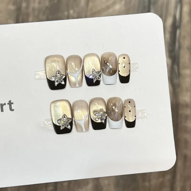 10 pezzi di perle di vetro scuro Cat Eye Press on Nails Bara lunga dipinta a mano punta francese con zircone diamante unghie finte di lusso fatte a mano