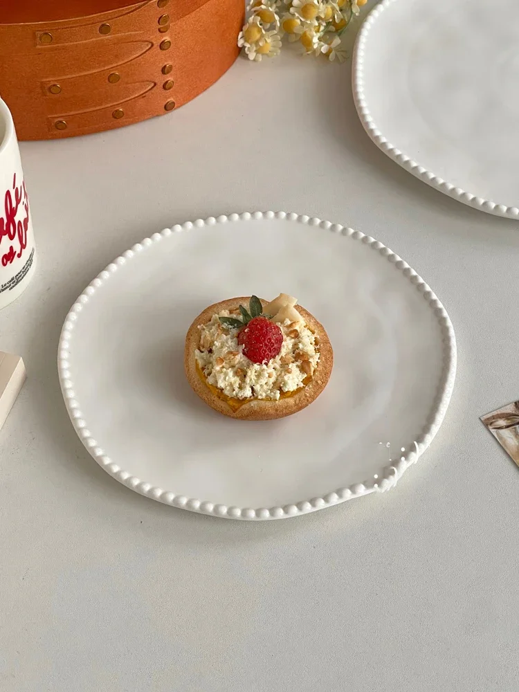 Light Luxury White Ceramic Round Plate Solid Colour Western Steak Plate Household Breakfast Pastry Plate Tableware