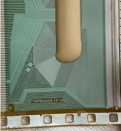 

Новая оригинальная катушка TAPE9305S-10-1A COF/TAB ЖК-драйвер IC 1 шт.