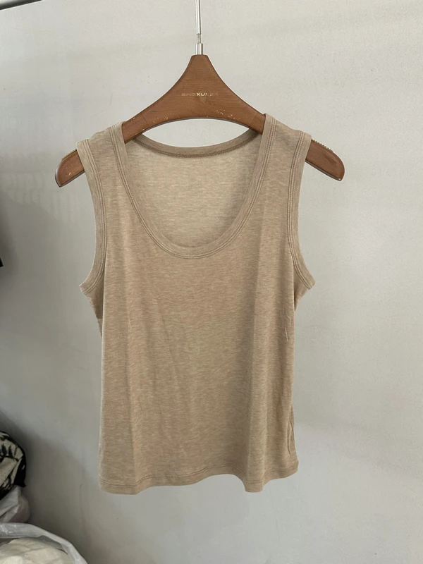 

Базовый минималистичный шелковый топ с U-образным вырезом и ребристой отделкой, мягкий и удобный, без рукавов, для женщин, весна-лето, универсальная верхняя и нижняя одежда