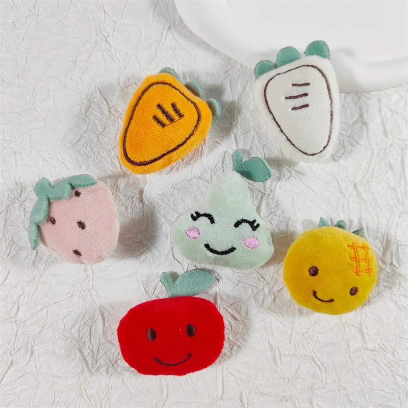 5pcs Cartoon plush fruit cotton filling accessories strawberry carrot hairpin brooch accessories clothes hat bag DIY decorative