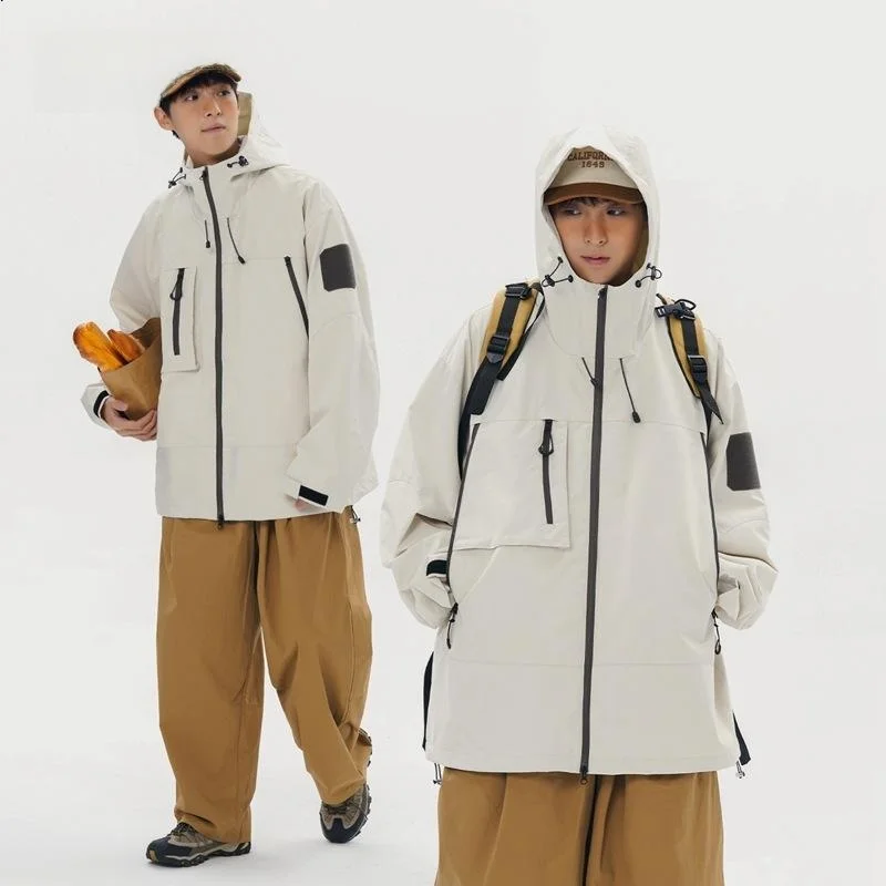 

Men's Outdoor Waterproof Jaet Autumn Clothes New Sle Workwear Utili ket Design V-Ne Regular Sve Length