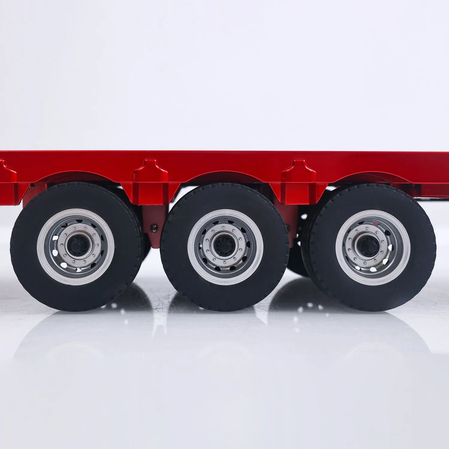 1501A 1/18 HUINA RC Traktor und 3-Achs-Sattelanhänger 19CH RTR 770S 2.4G Sound-Licht-System Ferngesteuertes LKW-Modell – Detail 20