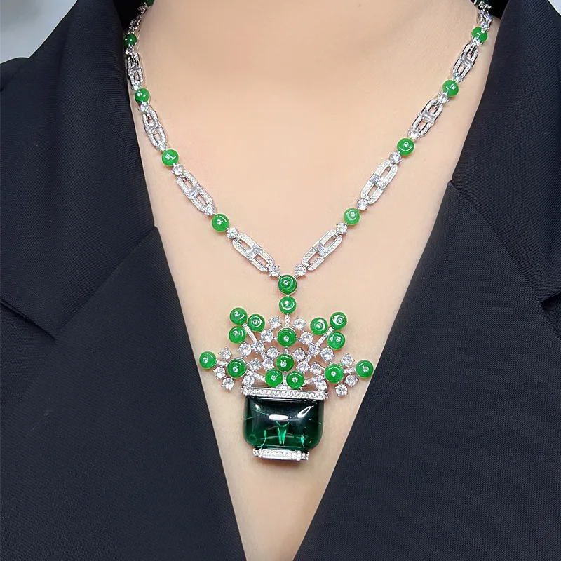 

Дизайнерская коллекция, Стильное ожерелье, чешский циркон, Зеленые Бусины, цветок, золотистая цепочка с покрытием