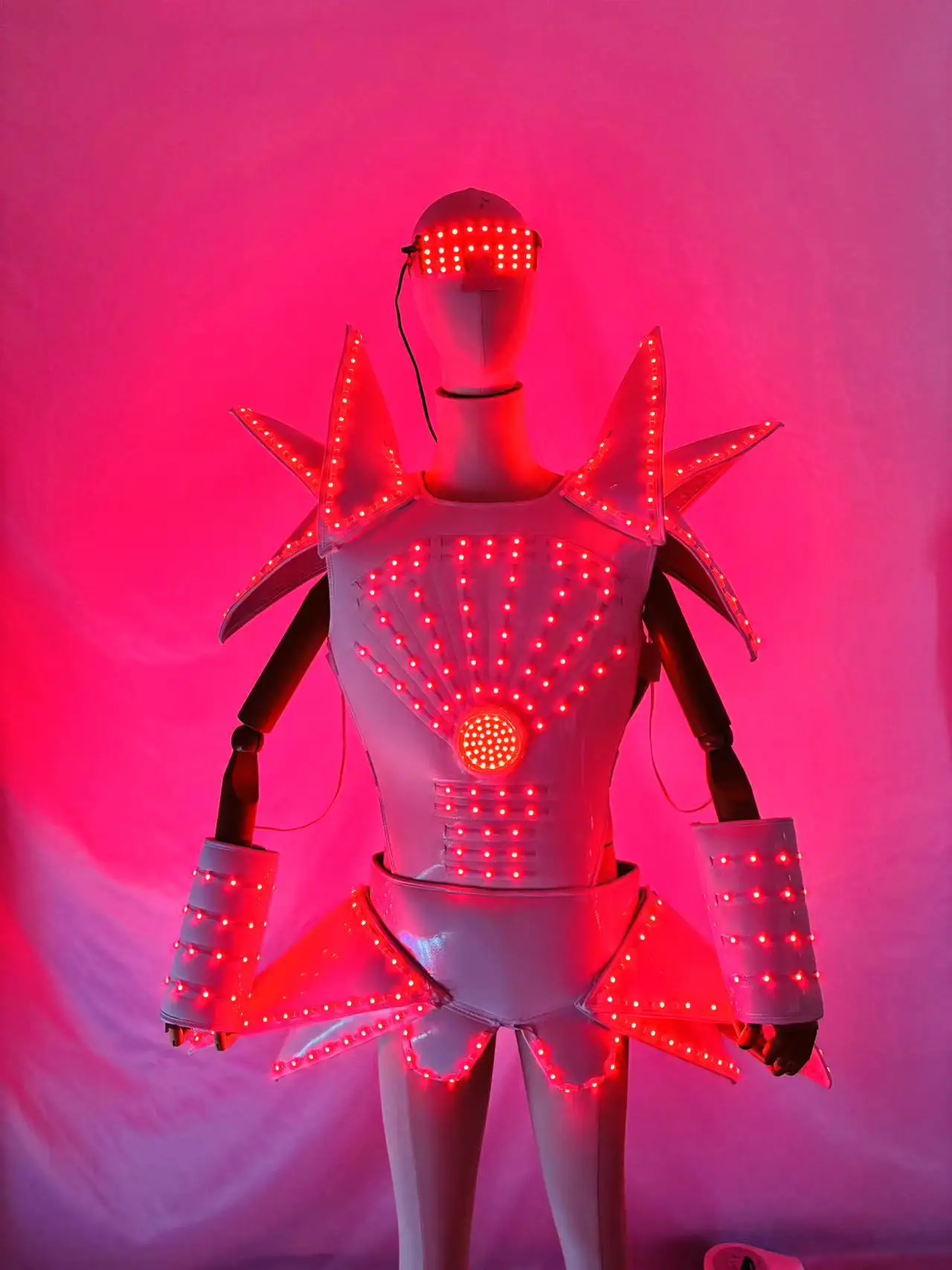 Chaleco de chaqueta LED Digital para hombre, traje de Robot luminoso RGB, casco colorido, disfraz de escenario para actuación ligera