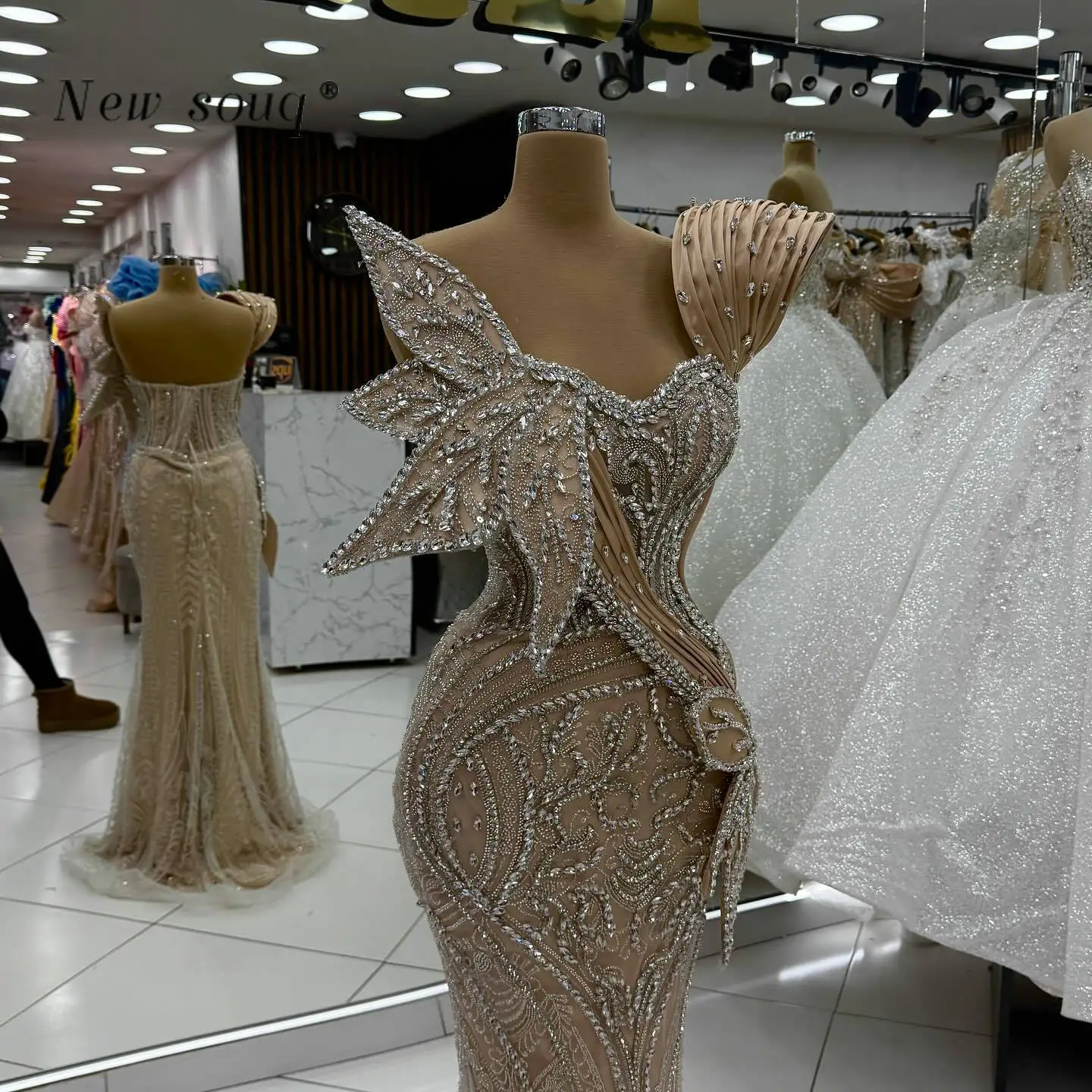 

Long Champagne Party Dresses Customized Formal Mermaid Crystals 3D Design Elegant Wedding Reception Dinner Evening Prom Gowns