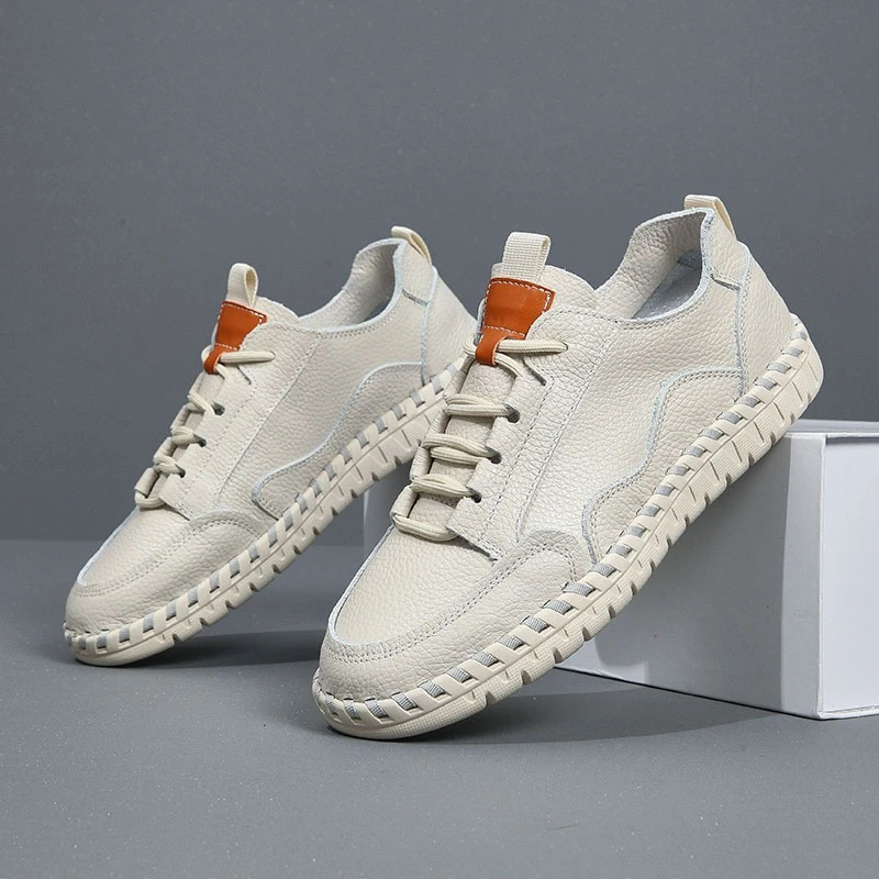 

New Shoes for Men Cow Leather Casual Shoes Soft Sole Flat Skateboard Shoes Street Fashion Lace-up Sneakers