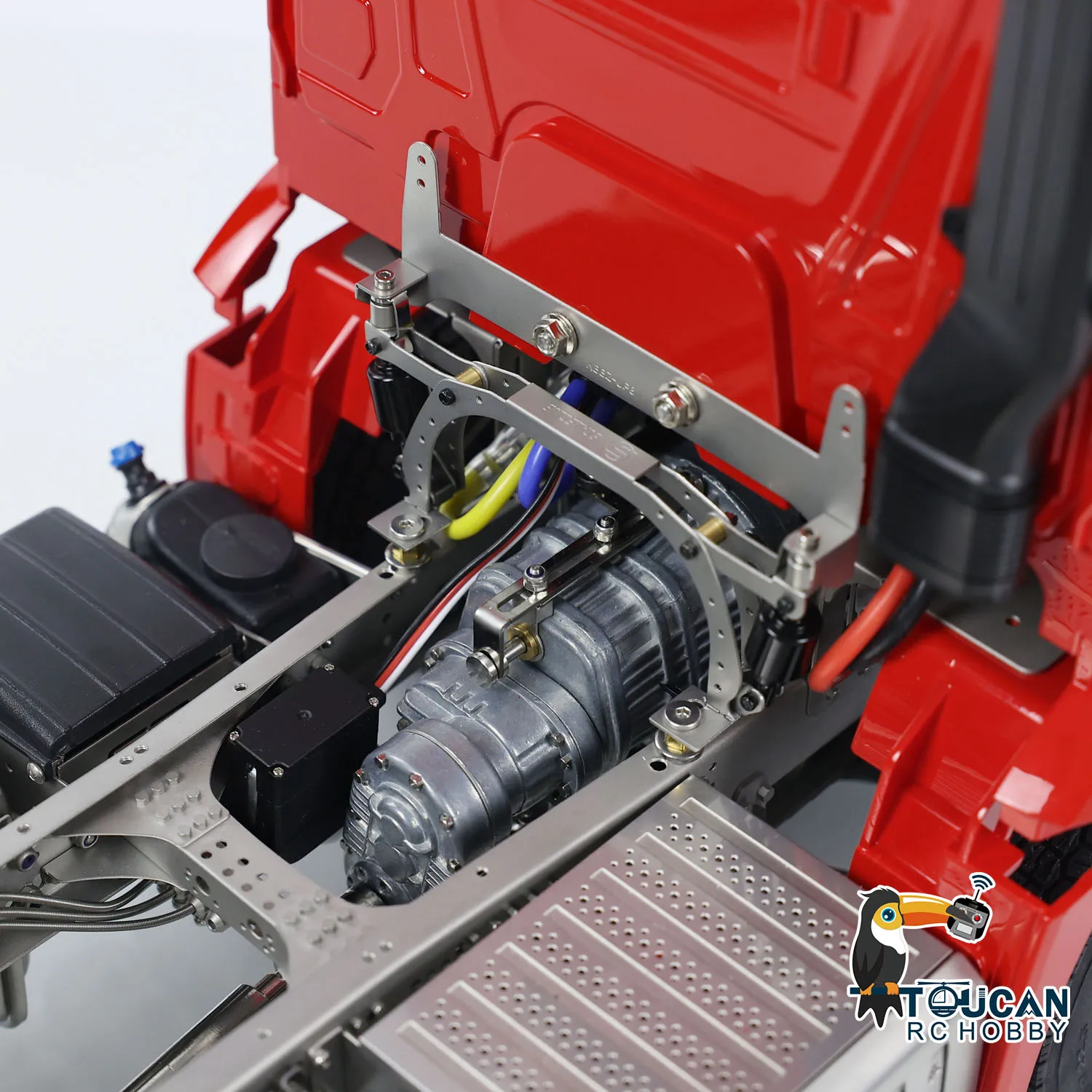 

6x6 RTR 1/14 RC Tractor Truck Metal Chassis ST8 Remote Control Car with Light System Sound Systems 3-speed Gearbox Toy THZH1797