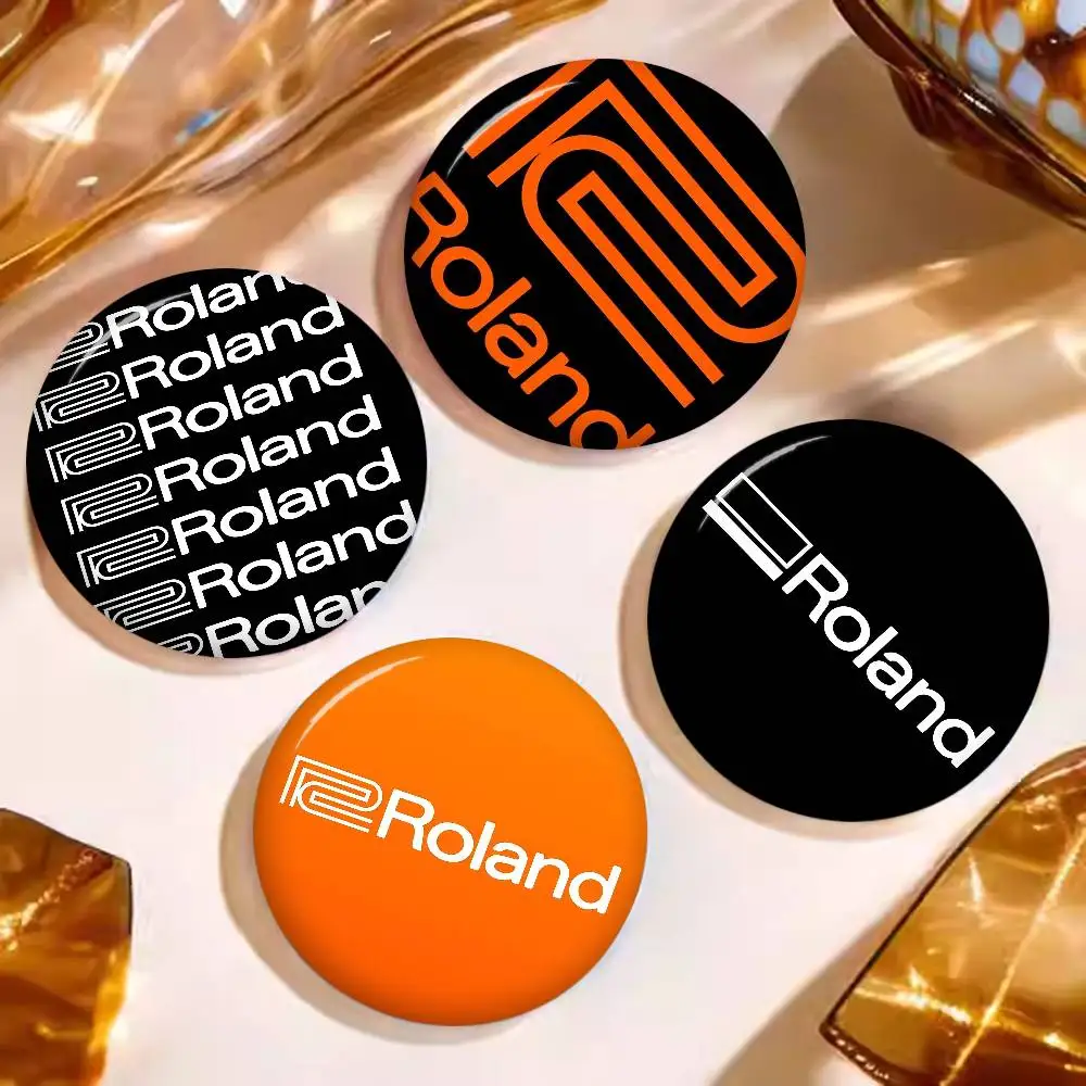 R-Roland Electronic-Timeless 58mm Animals Funny Brooches Badge Backpack Clothes Gift Accessory